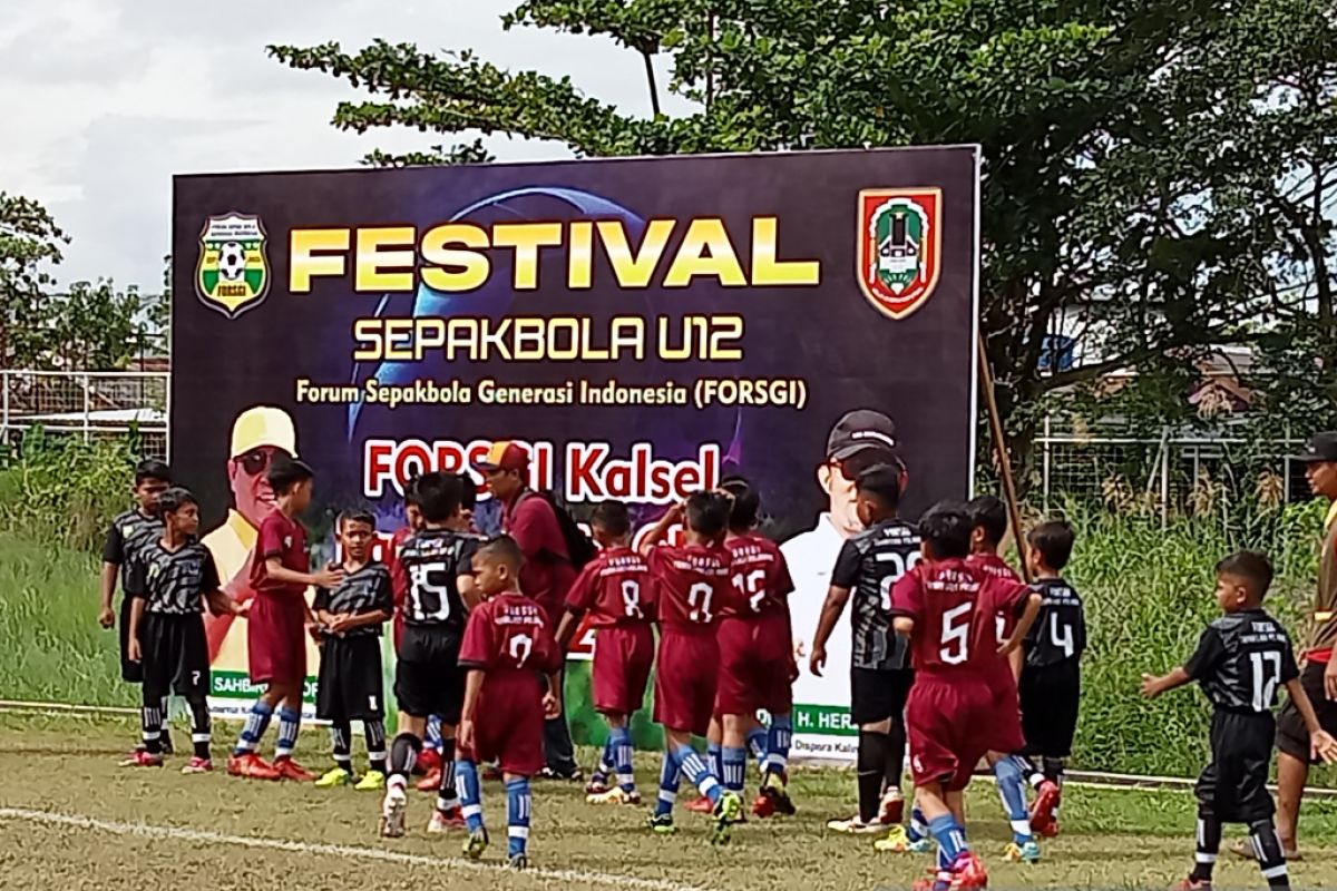 Gubernur Kalsel gelar Festival Sepakbola U12