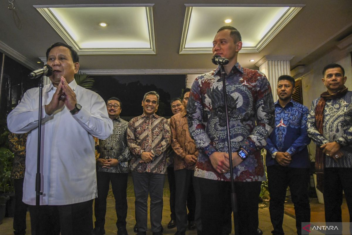 Prabowo sebut Gerindra belum tentukan arah koalisi