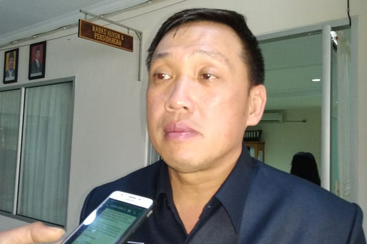 DPRD Sintang ingatkan generasi muda bijak bermedia sosial