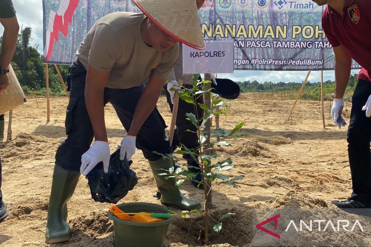 Polres Bangka Barat bantu reklamasi lahan bekas tambang