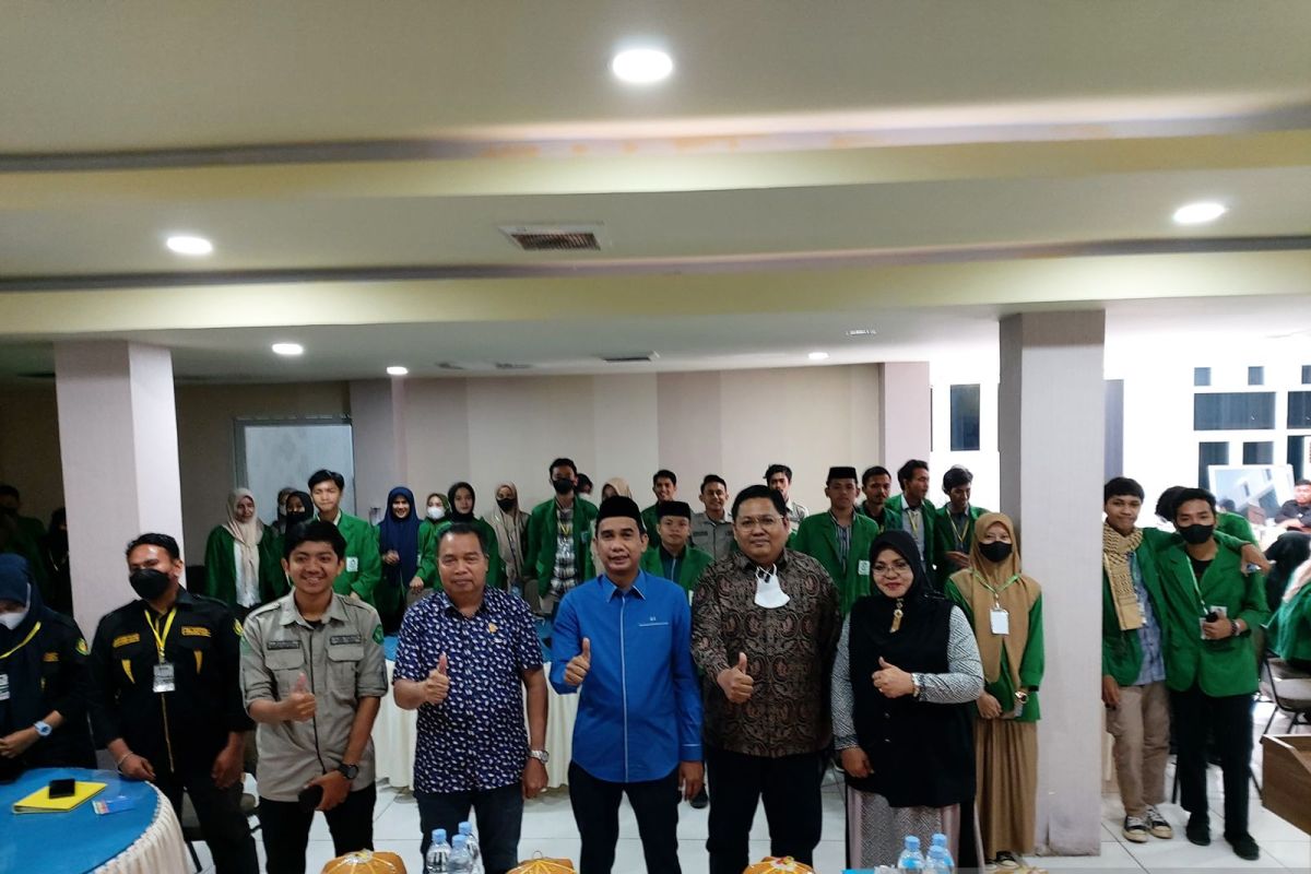 Ketua DPRD Makassar dorong mahasiswa terus kawal kebijakan penguasa