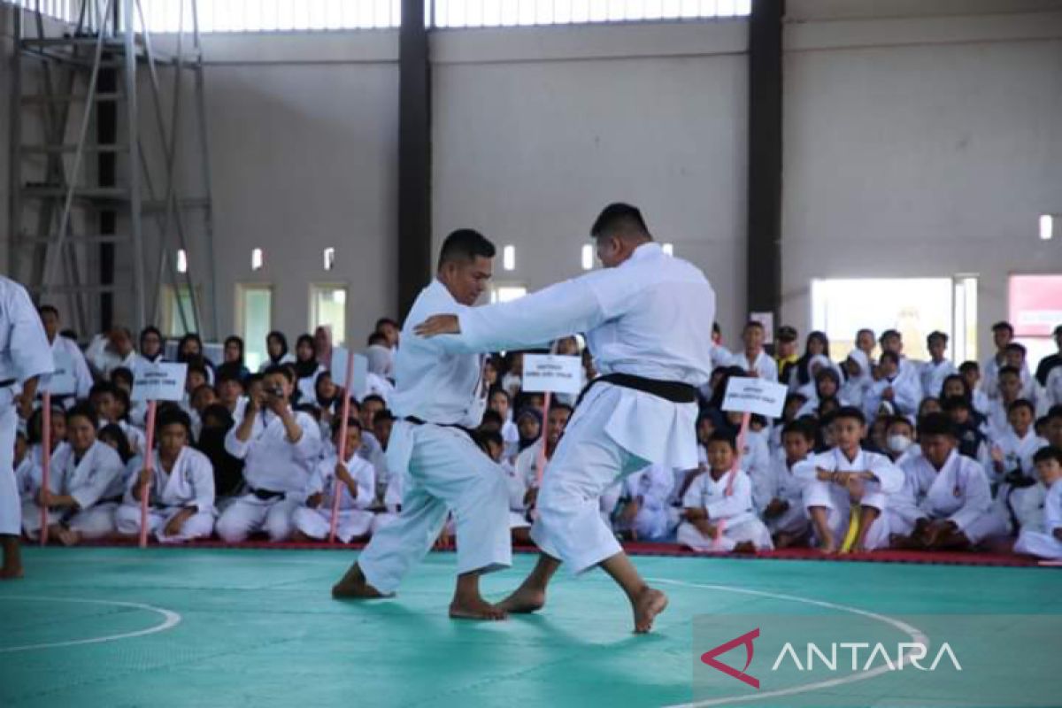 Sembilan provinsi ikut kejurnas karate tradisional Piala Menpora di Kalsel