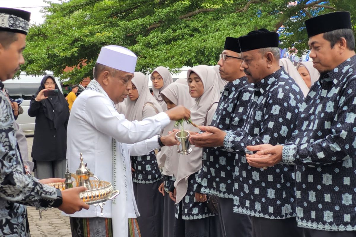 Wabup sambut Kepulangan Kafilah MTQ Aceh Besar dari Bener Meriah