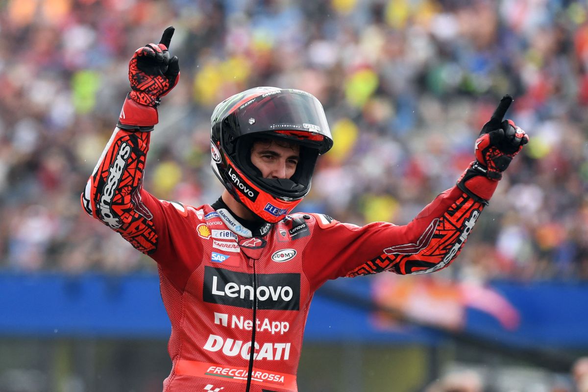 Bagnaia juarai GP Belanda, Marco Bezzecchi raih podium perdananya