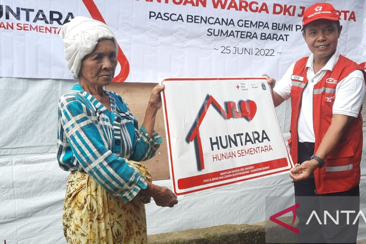 PMI DKI serah terima bantuan huntara untuk penyintas gempa bumi di Pasaman