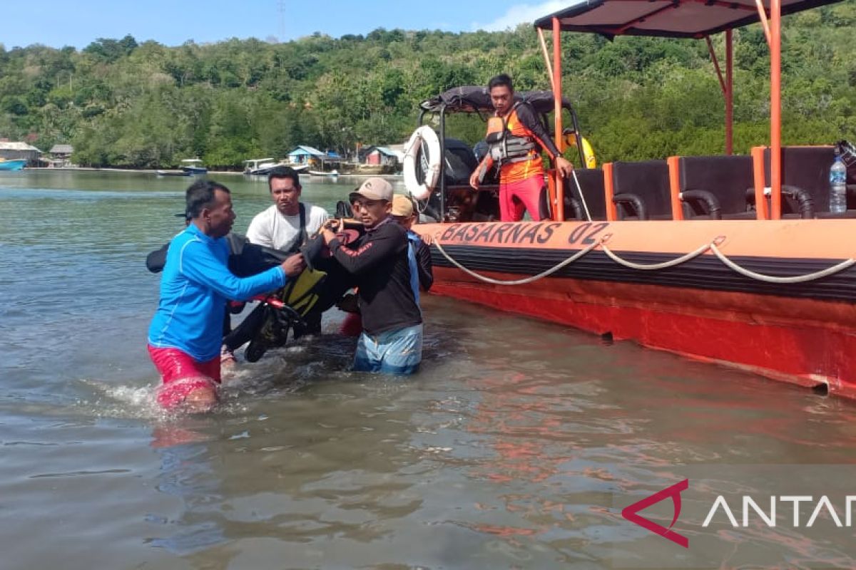 Tim SAR evakuasi jenazah nelayan tenggelam di Nusa Lembongan