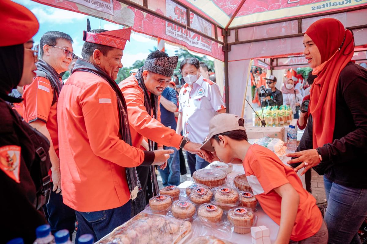 Hadiri festival Bung Karno, Bobby Nasution ajak semua pihak bangkitkan UMKM