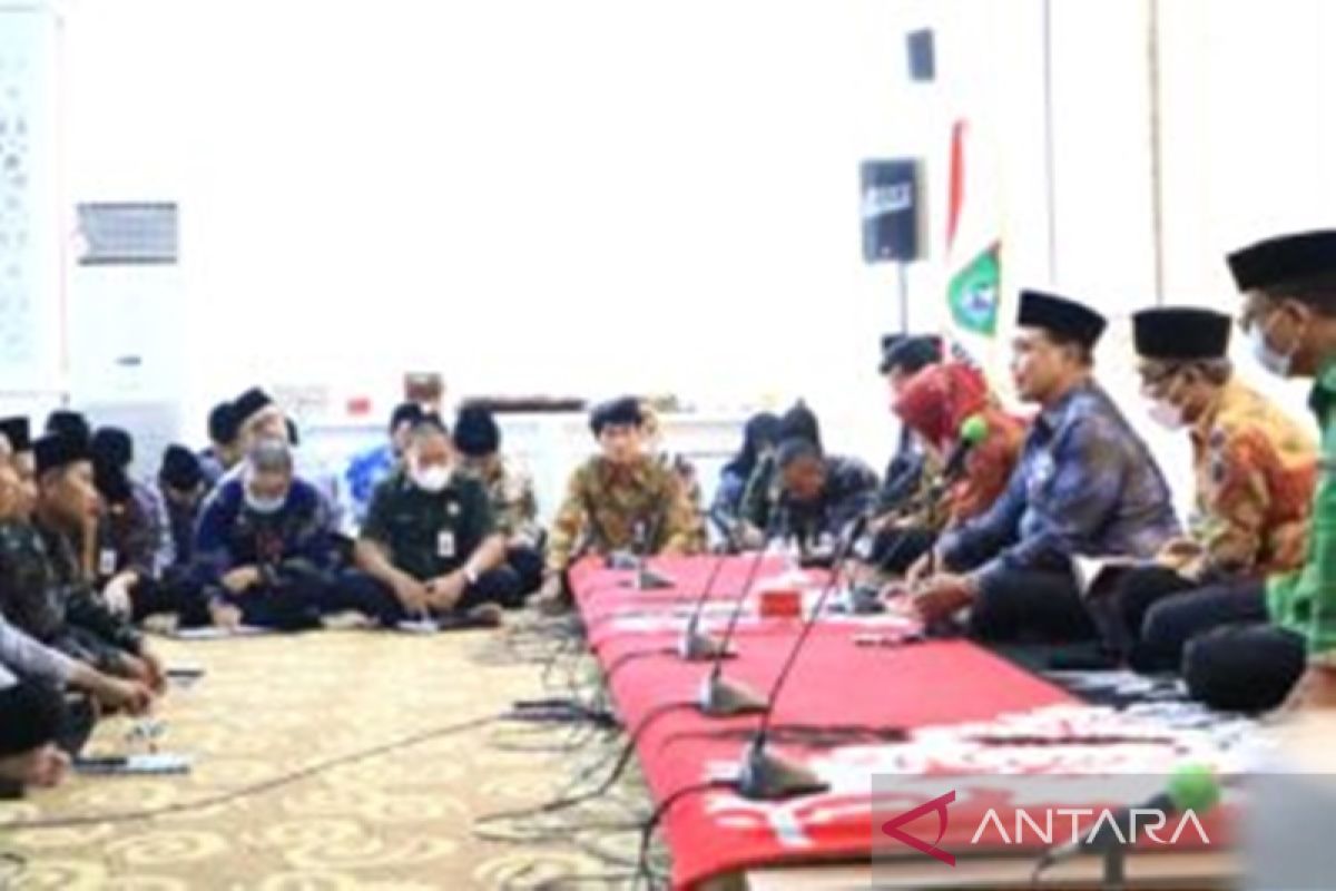 Zairullah luncurkan program satu desa satu Masjid