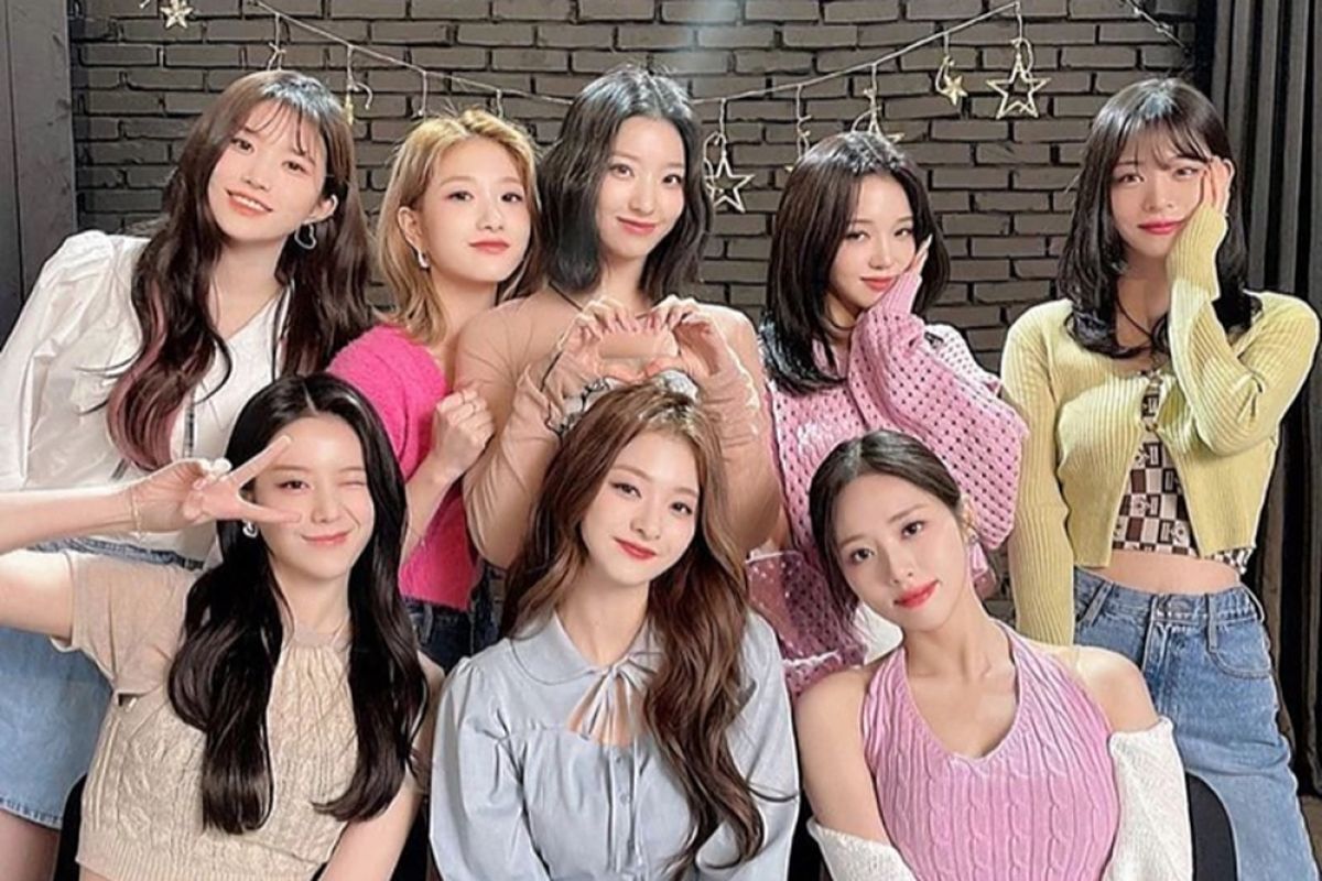 Grup K-pop Fromis_9 batal tampil karena lima anggota alami kecelakaan mobil