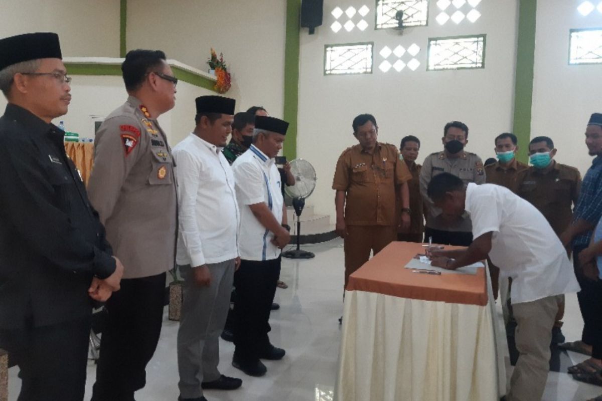 Pemkab Palas gelar acara penandatanganan kesepakatan Pilkades damai