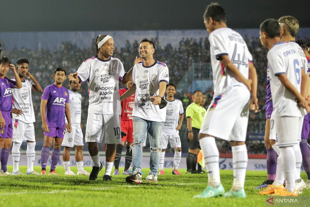 Rahmad Darmawan: kehadiran Ronaldinho jadi motivasi pemain Rans Nusantara FC