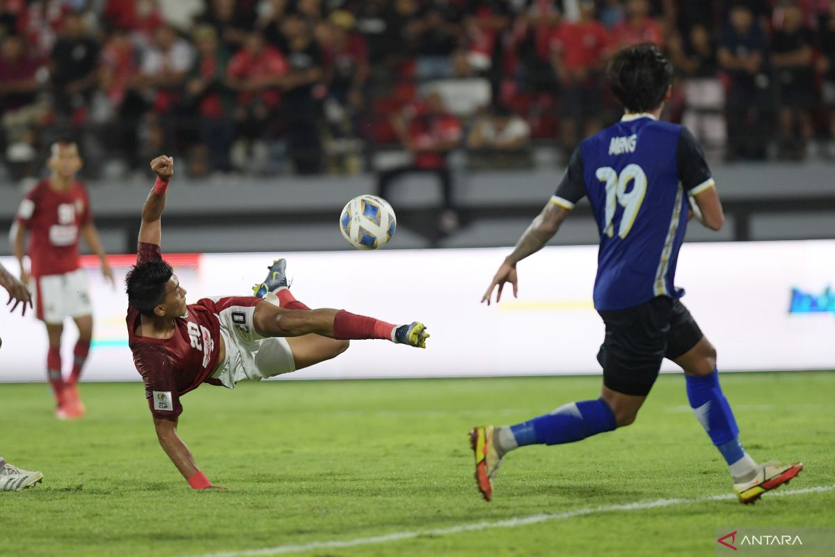 Visakha geser Bali United dari puncak grup setelah menang telak 5-2