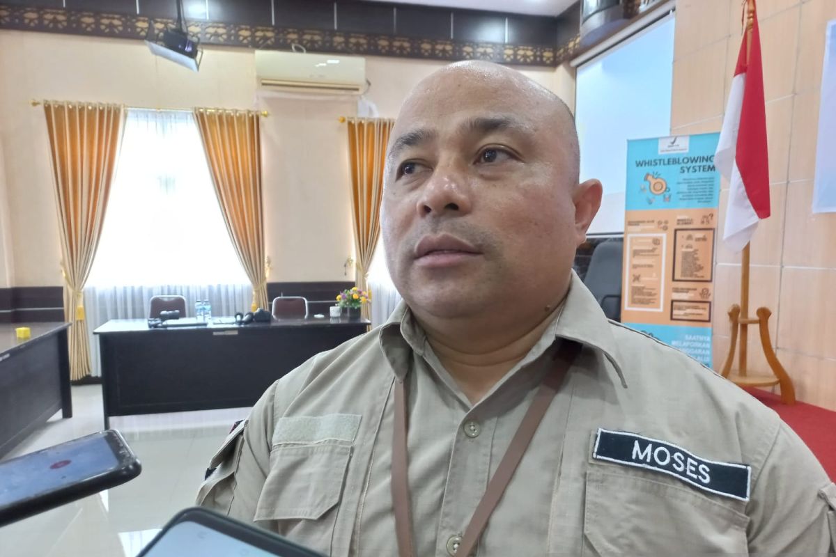 BPOM Jayapura imbau warga berhati-hati saat membeli minyak tawon ilegal