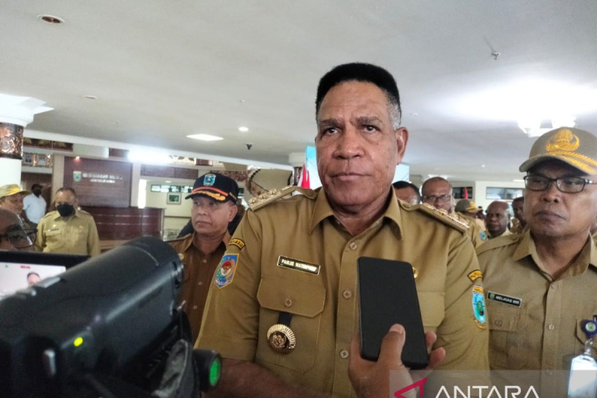 Tito Karnavian batal berkunjung ke Papua Barat karena sakit