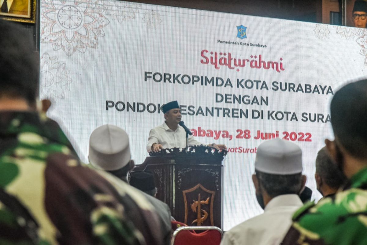 Wali Kota Surabaya gandeng ponpes cegah munculnya radikalisme