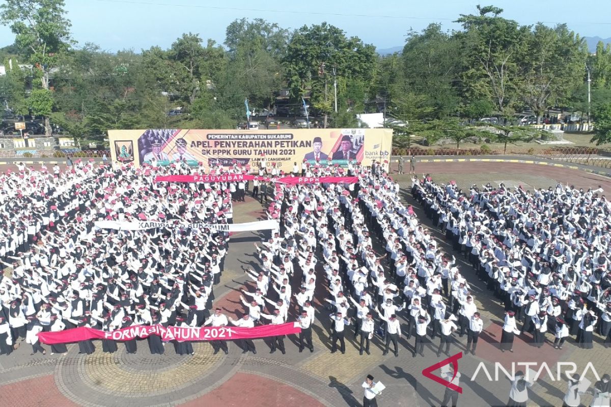 Pemkab Sukabumi angkat ribuan guru honorer menjadi PPPK