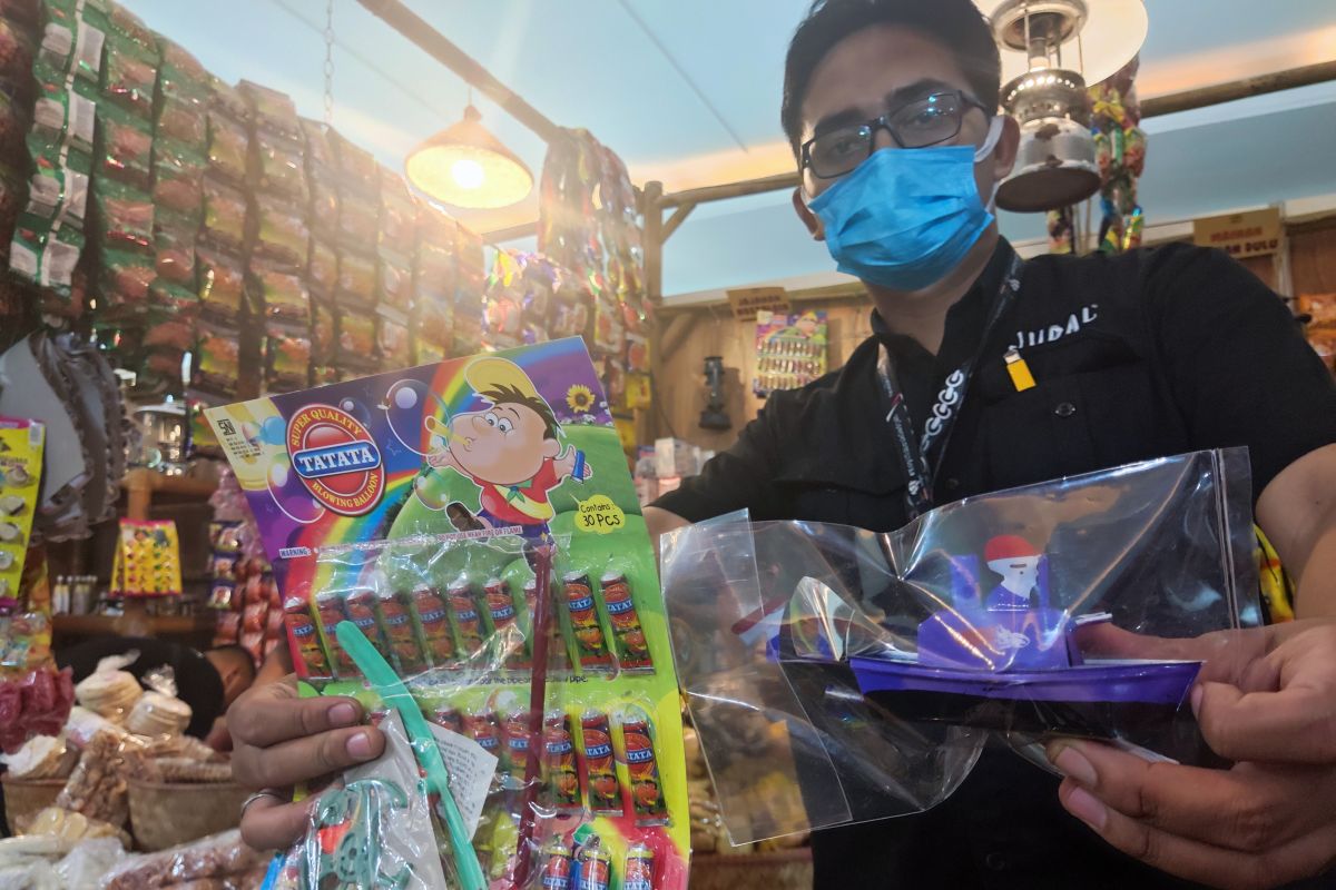 Jajanan produk "90-an" hadir di Jakarta Fair Kemayoran