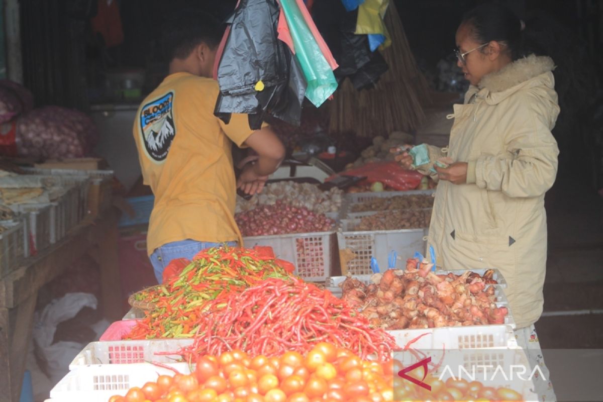 Harga bawang di Kabupaten Jayawijaya naik jadi Rp95 ribu