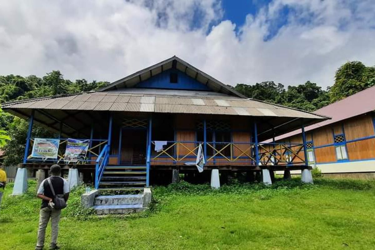 Wisata religi jadi andalan Wondama sambut Sail Teluk Cenderawasih