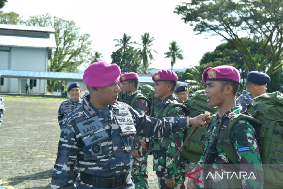 Personel Lantamal Ambon amankan pulau di perbatasan dengan Timor Leste, selamat bertugas