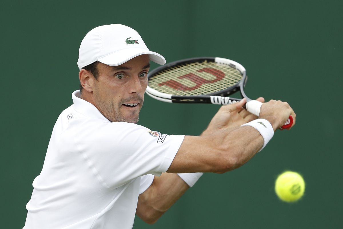 Wimbledon: Terpapar COVID-19, Bautista Agut jadi petenis ketiga yang mundur