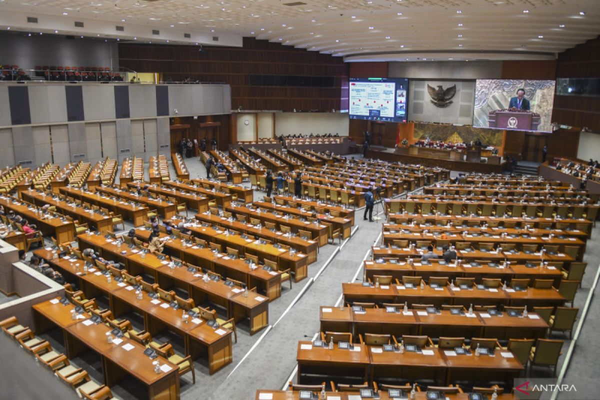 DPR RI menggelar rapat paripurna setujui calon anggota Komnas HAM
