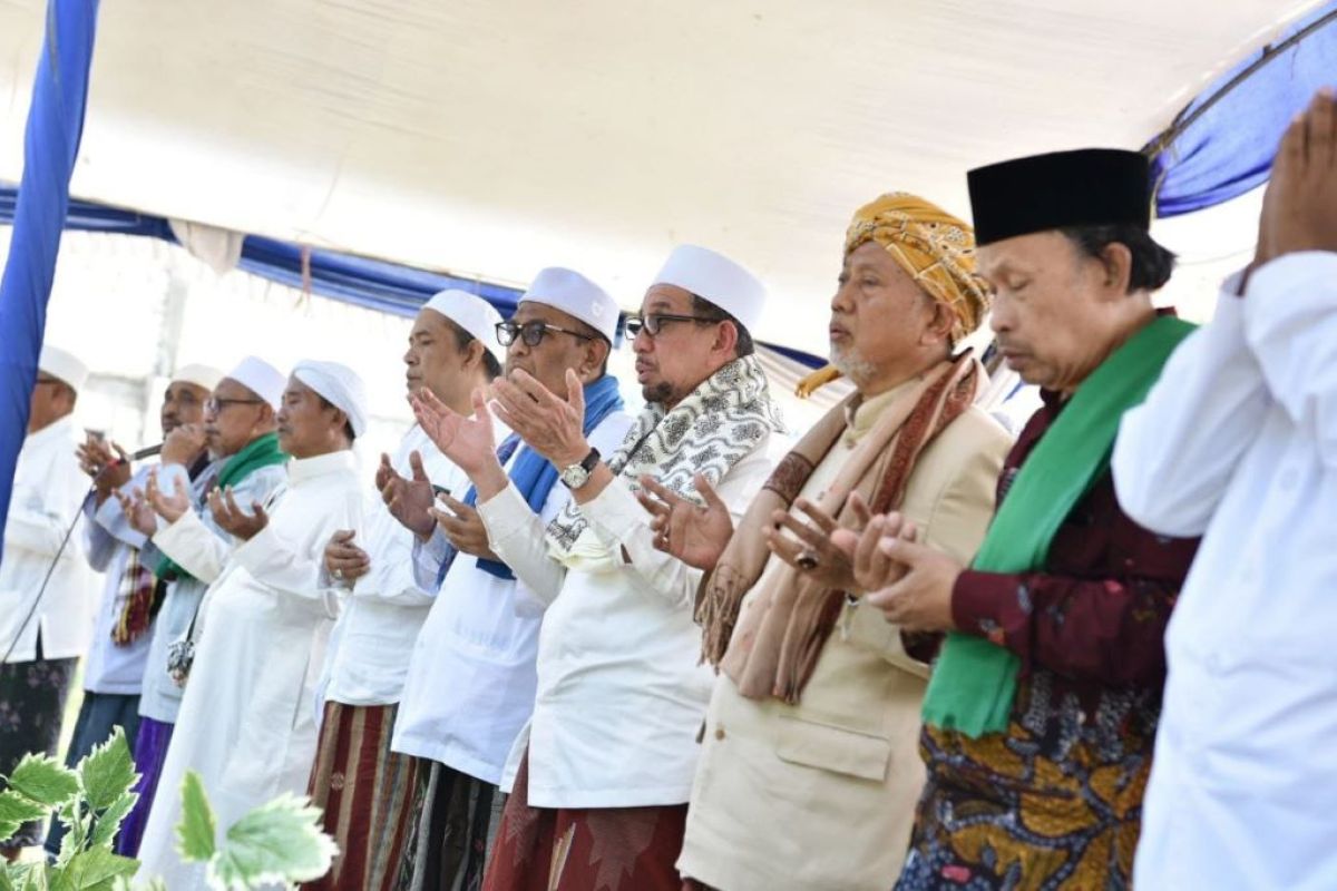 Temui ulama Sampang, Ketua majelis syuro PKS ajak bergandengan untuk NKRI