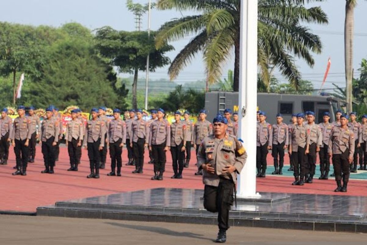 Polda Banten  syukuran Hari Bhayangkara ke-76 dengan hiburan rakyat berbasis kearifan lokal