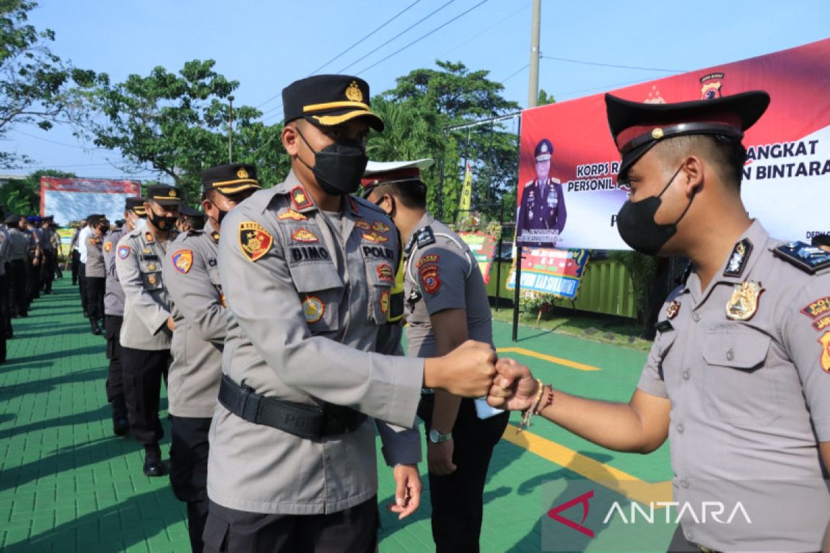 Hari Bhayangkara 103 personel Polri di Sukabumi naik pangkat