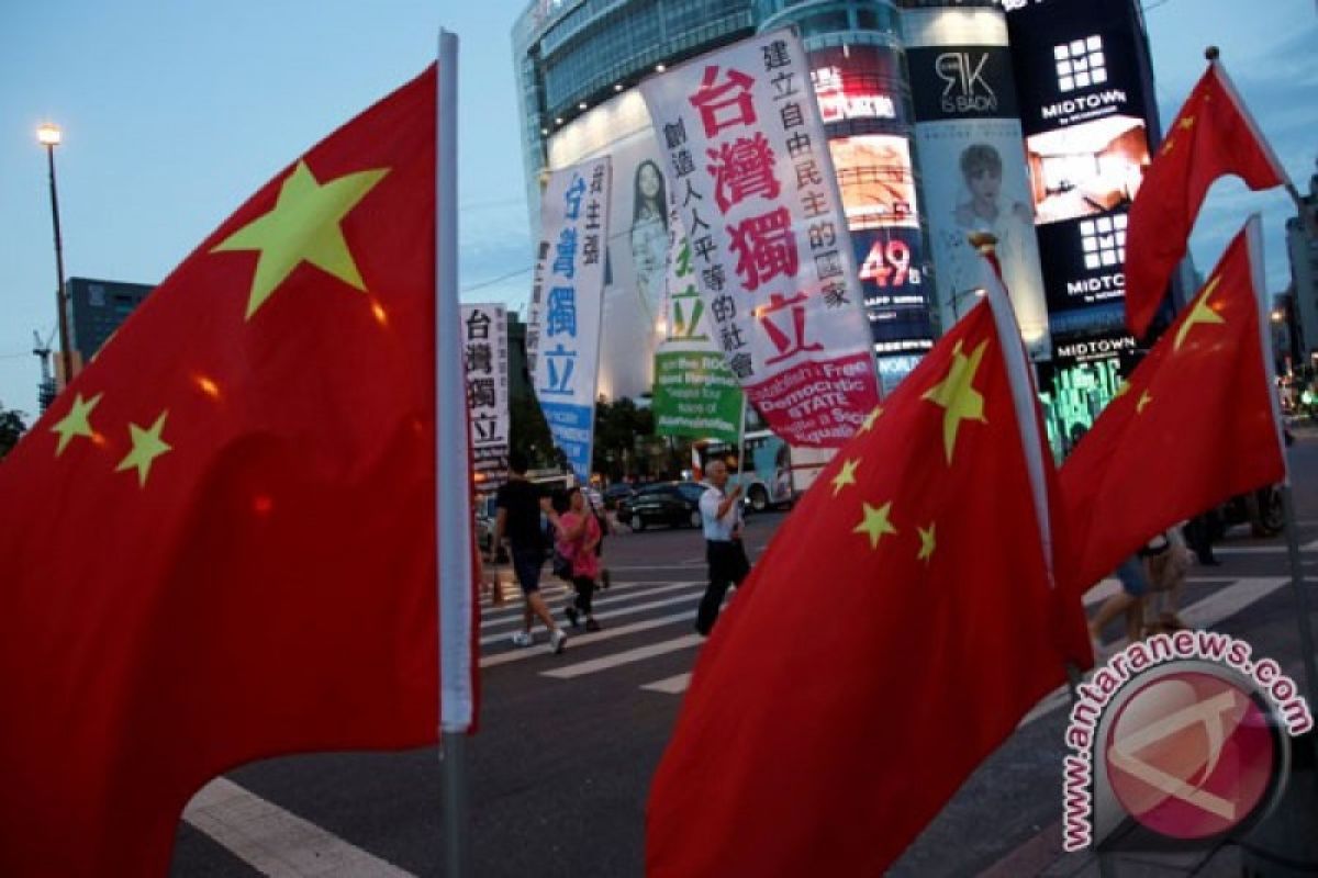 Kebebasan telah "hilang", sebut Taiwan pada peringatan 25 tahun Hong Kong