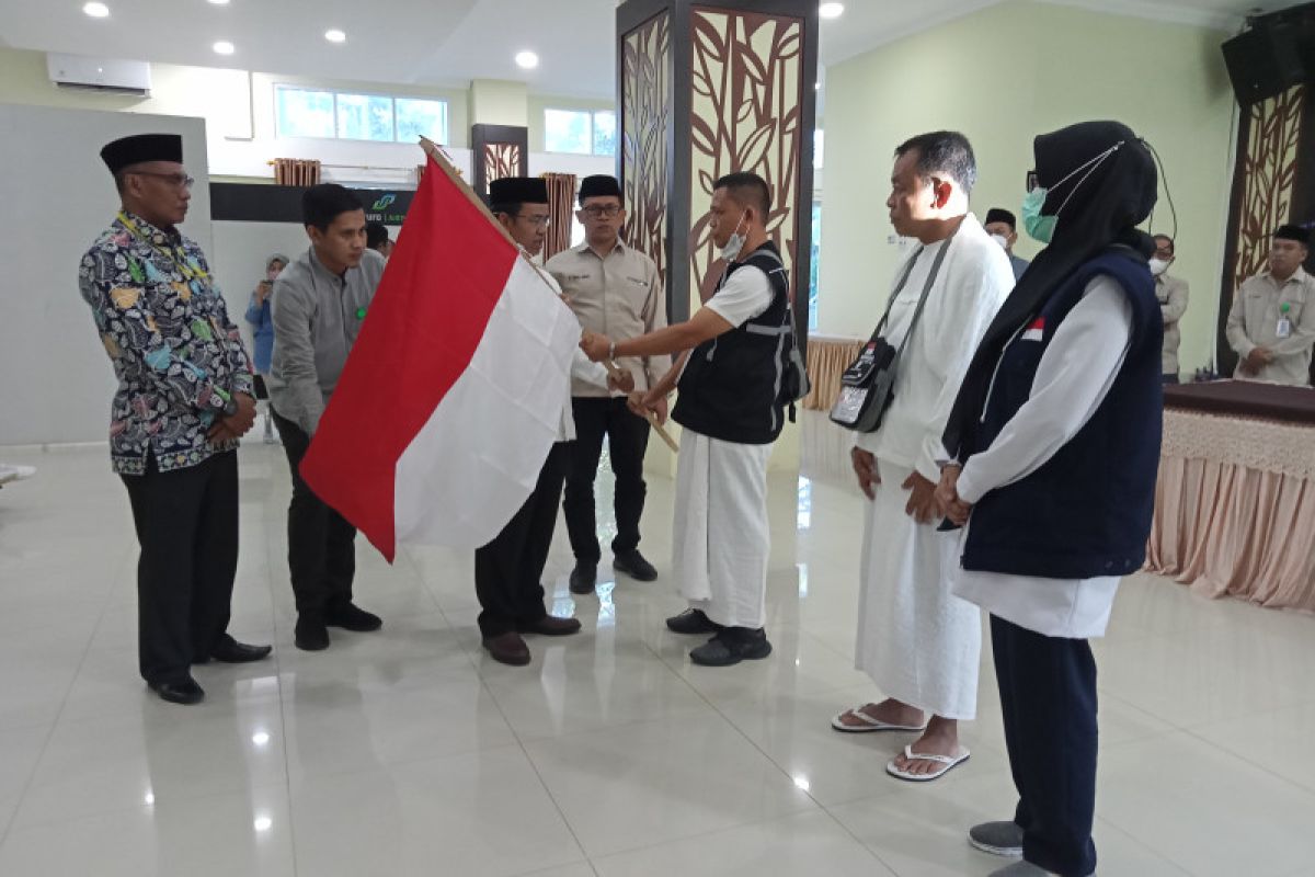 Kloter terakhir jamaah Embarkasi Makassar diberangkatkan ke Tanah Suci