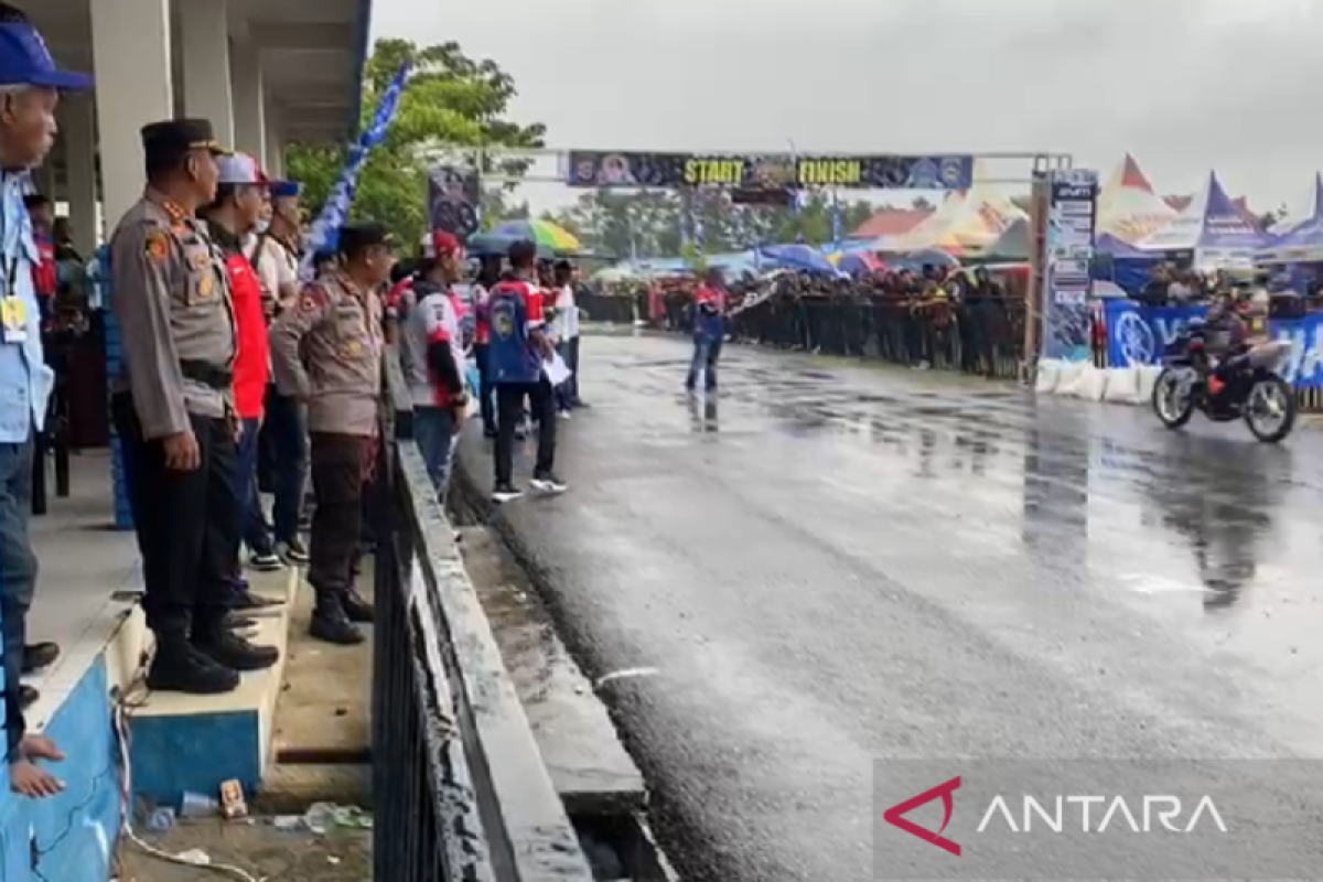 Hujan lebat berpotensi terjadi di delapan wilayah di Sultra