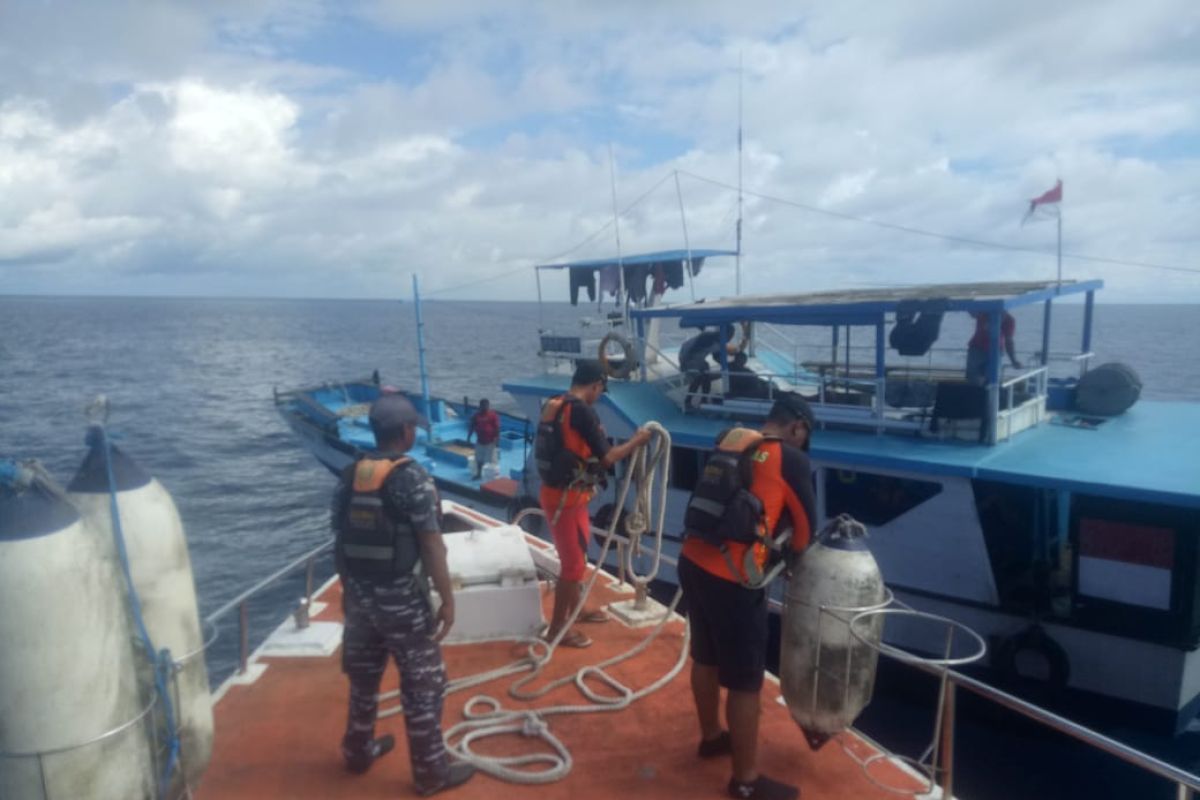 Tim SAR Gabungan selamatkan ABK KM Cendrawasih di perairan Halsel