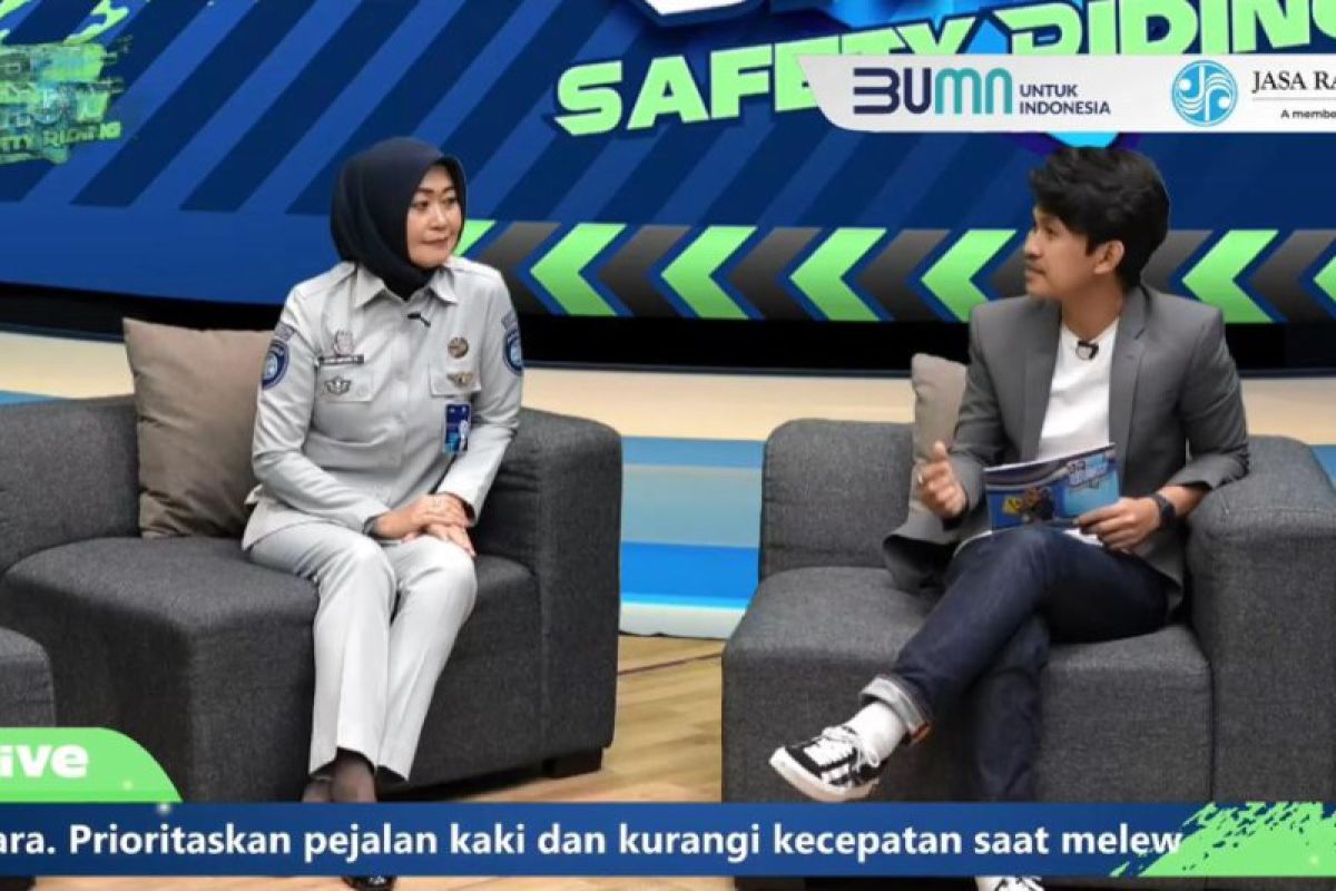Dewi Aryani Suzana : Gelar JR Show Safety Riding untuk cegah kecelakaan lalu lintas