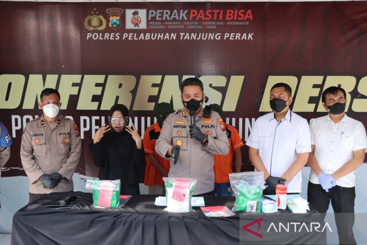 Polres Tanjung Perak gagalkan peredaran tiga kg sabu-sabu
