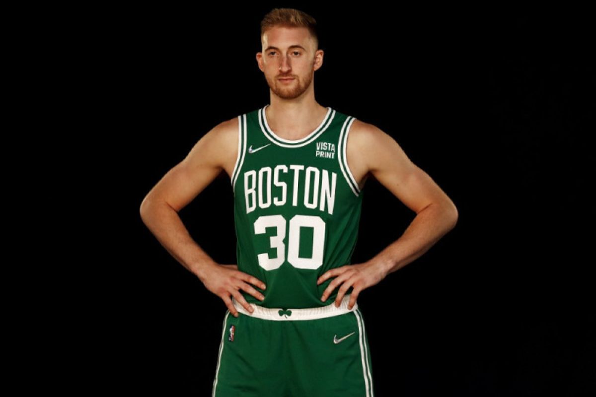 Celtics perpanjang kontrak Sam Hauser hingga tiga tahun