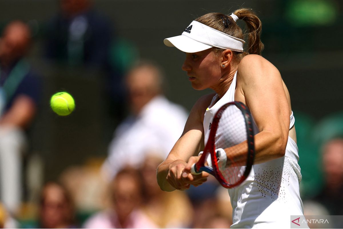 Petenis Elena Rybakina maju perempat final Wimbledon