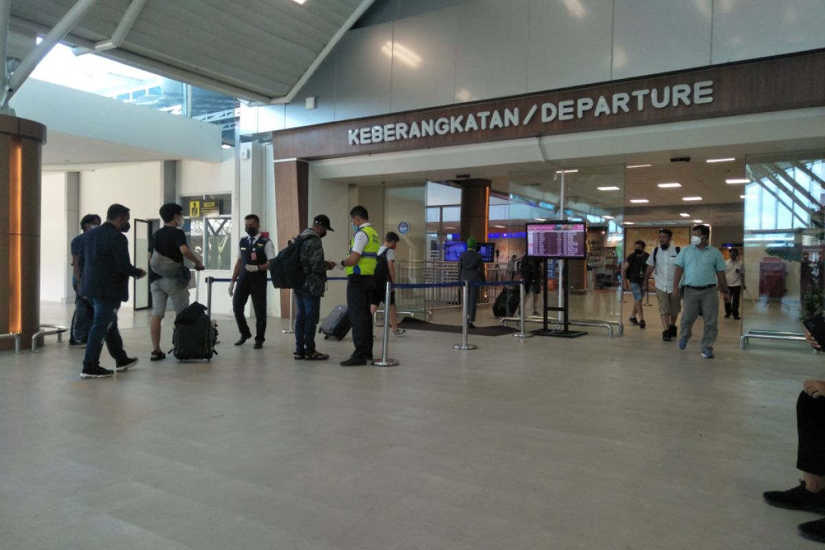 Otoritas bandara Lombok akan menerapkan aturan perjalanan yang baru