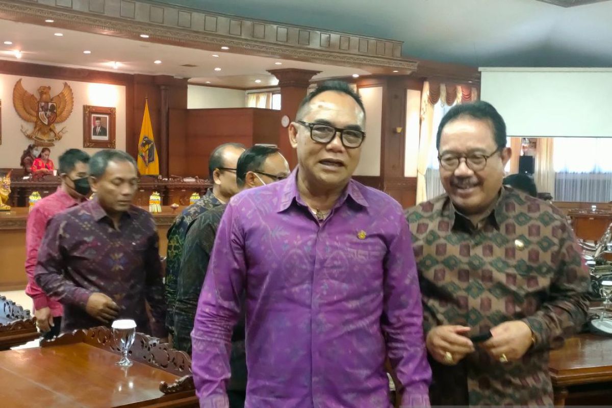 Wagub Bali minta kabupaten agresif cegah kasus PMK