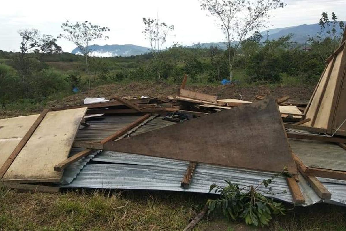 Tujuh rumah rusak diterpa angin kencang di Bener Meriah