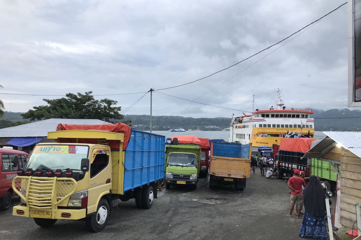 Syahbandar keluarkan larangan pelayaran Galala Ambon - Namlea, dampak cuaca buruk