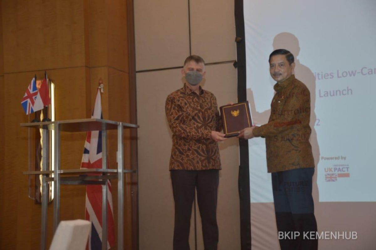 Indonesia-Inggris sepakati kerja sama transportasi rendah karbon