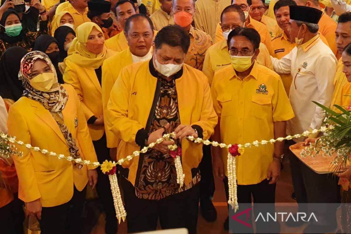 Airlangga instruksikan jalin kerja sama KIB hingga akar rumput