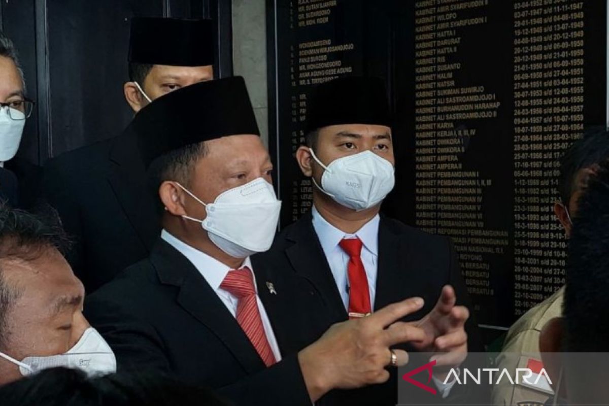 Jokowi appoints Tito Karnavian as ad interim minister of PAN-RB