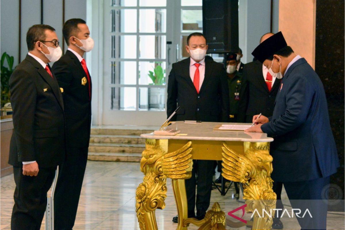 Menhan Prabowo pimpin Sertijab Irjen Kemhan dan staf ahli