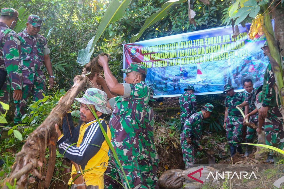 TNI bantu pengadaan air bersih bagi 20 KK warga Tarakan