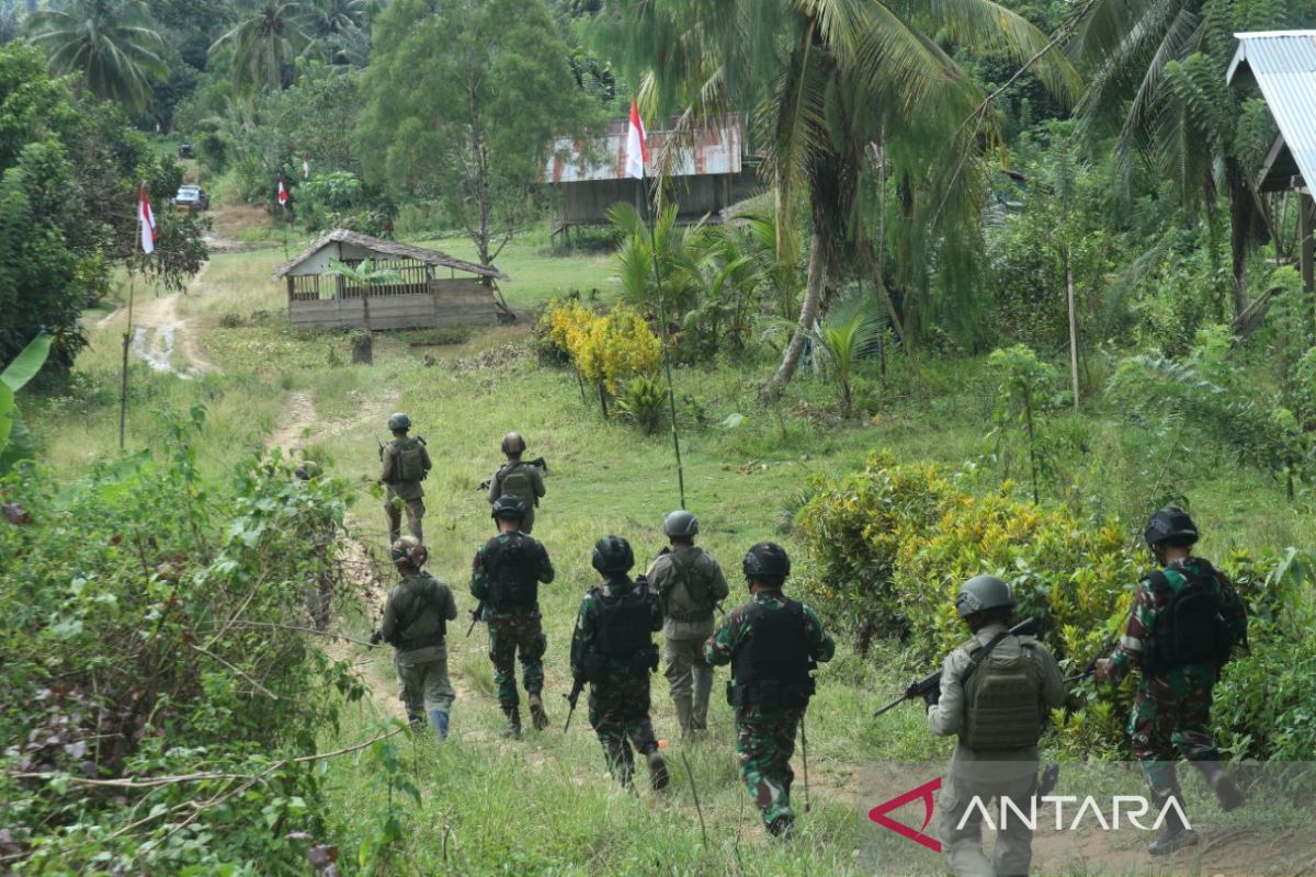 Satgas Madago Raya curigai ada bahan peledak di jasad DPO MIT Poso