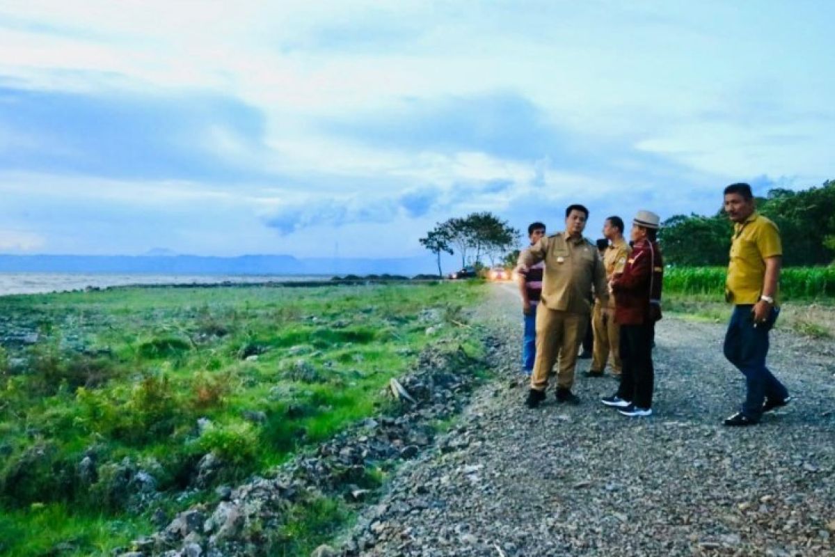 Pemkab Tanjung Balai studi banding program Long Beach Samosir