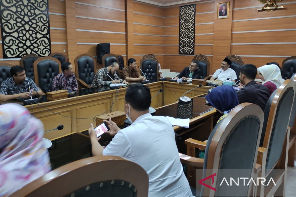 DPRD Kabupaten Bogor tampung aspirasi 3.039 guru honor