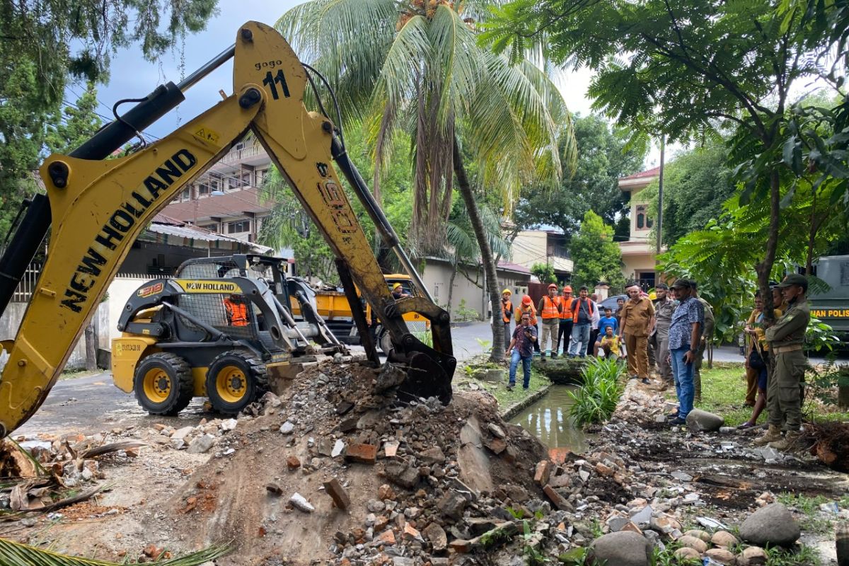 Dinas PU Kota Medan benahi infrastruktur di Petisah